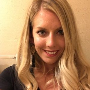 Meet your Posher, Casey